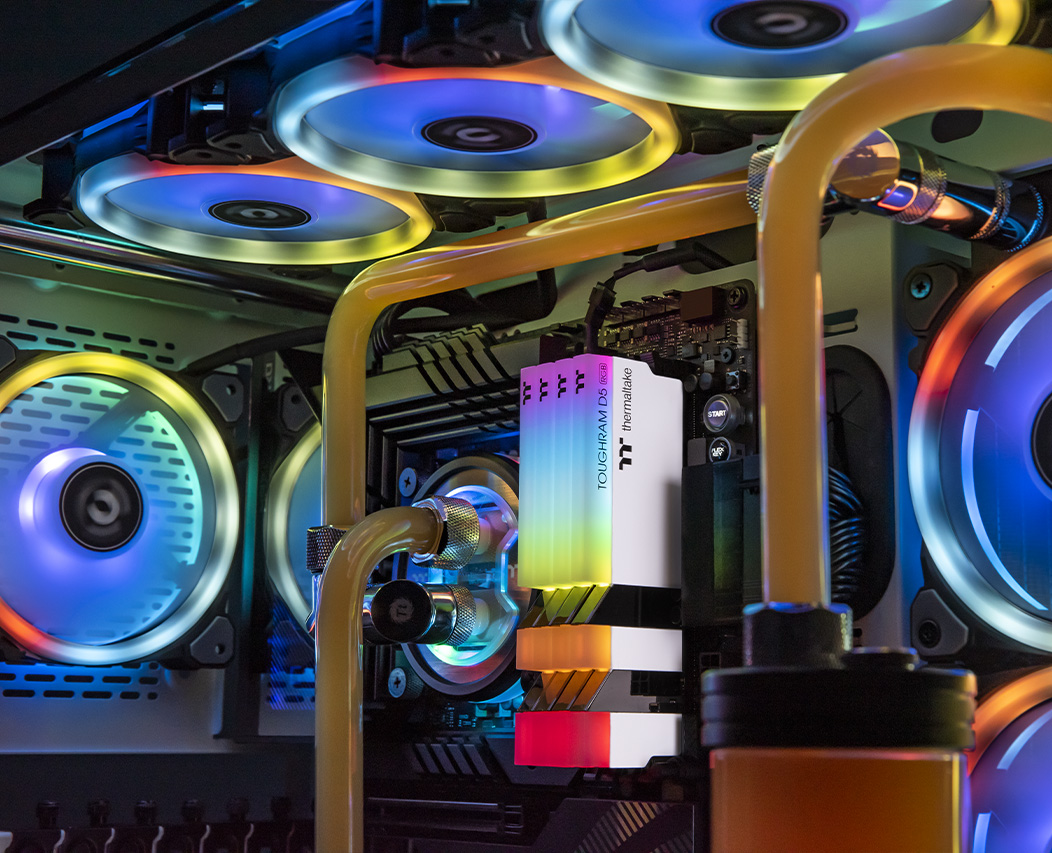 支援 Intel XMP 3.0 和 AMD EXPO